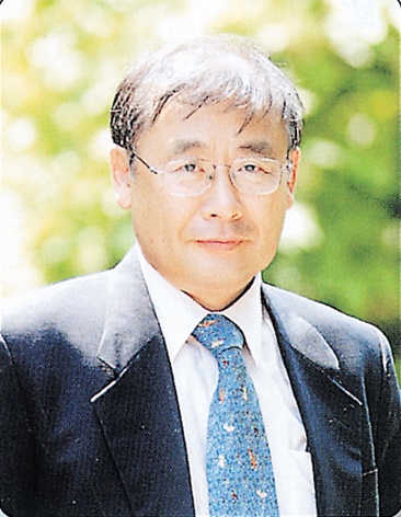 손주일
